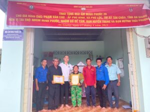 Mái Ấm Minh Phước 20